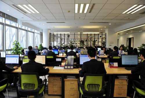 客户咨询AI智能导购特点